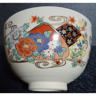 京焼 清水焼 【加藤郷山】造 金彩色絵 蛤に花尽くし文様 抹茶茶碗 ...