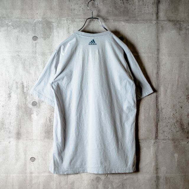 adidas(アディダス)のadidas フロント グラデーションプリントロゴ 半袖 Tシャツ S メンズのトップス(Tシャツ/カットソー(半袖/袖なし))の商品写真