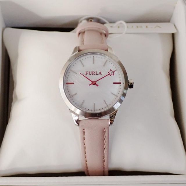 Furla(フルラ)の新品 フルラ FURLA レディース 腕時計 ピンクシェル×ピンク 革ベルト レディースのファッション小物(腕時計)の商品写真