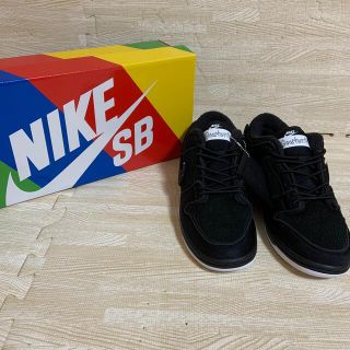 ナイキ(NIKE)のナイキ　ダンク　Gnarhunters × Nike SB Dunk Low (スニーカー)