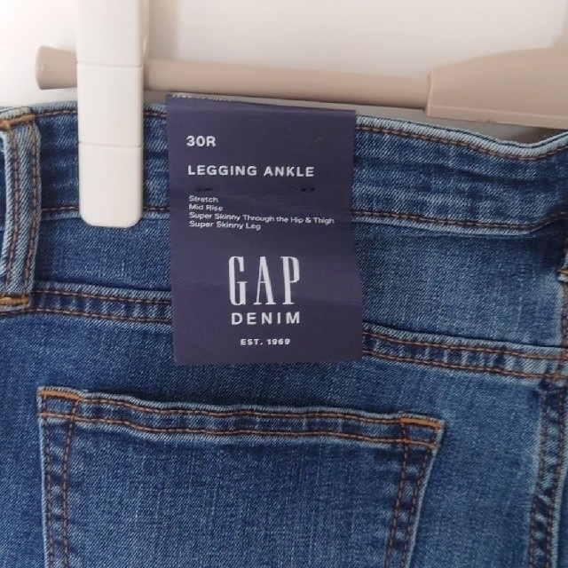 GAP(ギャップ)のhappy様専用 GAP デニム レギンス 10 30 レディースのパンツ(デニム/ジーンズ)の商品写真