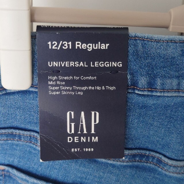 GAP(ギャップ)のhappy様専用 GAP デニム レギンス12 ユニバーサルレギンス12/31 レディースのパンツ(デニム/ジーンズ)の商品写真