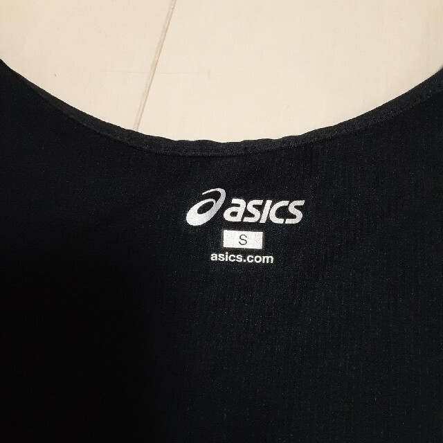 asics(アシックス)のめめ様専用✨asics アシックス タンクトップ S レディースのトップス(タンクトップ)の商品写真