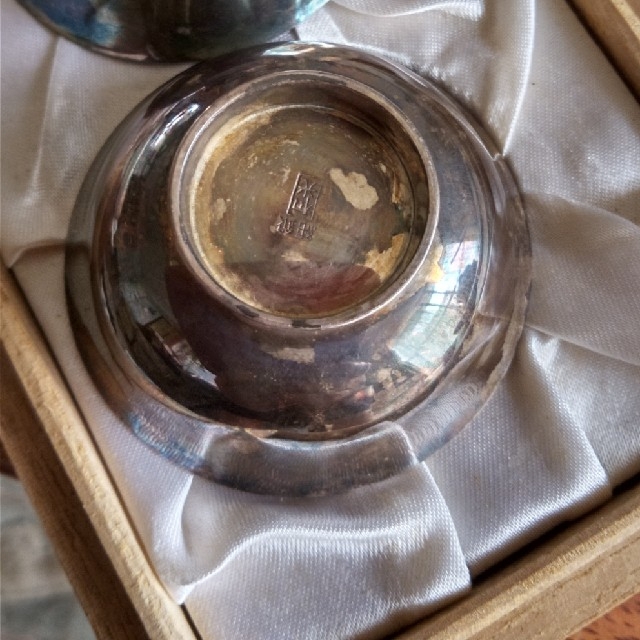 和光堂(ワコウドウ)の専用和　光銀杯セット3個 エンタメ/ホビーの美術品/アンティーク(金属工芸)の商品写真
