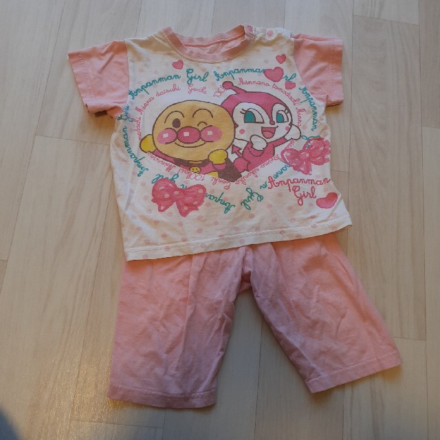 アンパンマン(アンパンマン)のアンパンマン　パジャマ　90サイズ キッズ/ベビー/マタニティのキッズ服女の子用(90cm~)(パジャマ)の商品写真