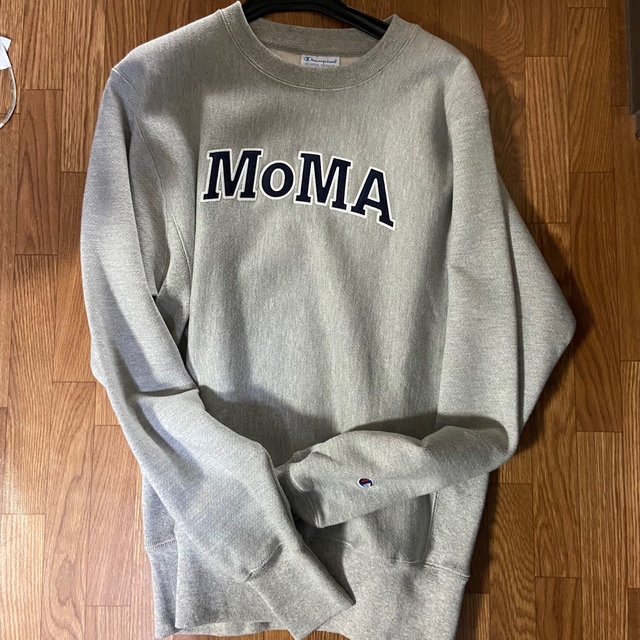 Champion(チャンピオン)の[新品未使用]MOMA×champion Sサイズ　トレーナー　チャンピオン メンズのトップス(スウェット)の商品写真