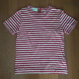 未使用　マンナ　赤×白　ボーダー　Tシャツ(Tシャツ(半袖/袖なし))