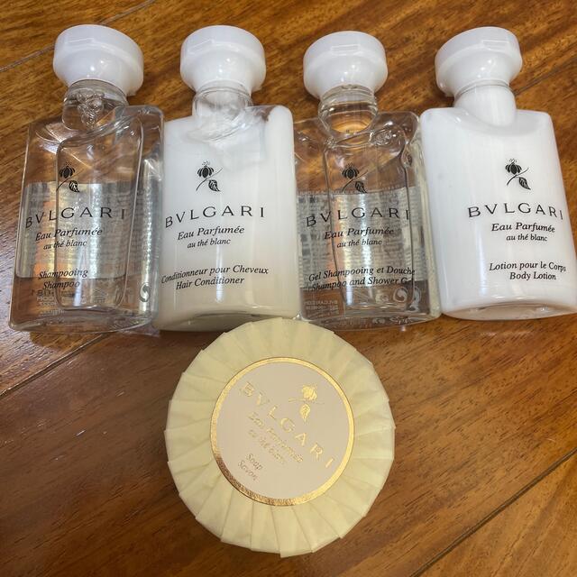 BVLGARI(ブルガリ)の【新品、未使用】ブルガリアメニティ2セット コスメ/美容のキット/セット(サンプル/トライアルキット)の商品写真