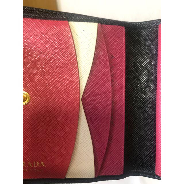 PRADA(プラダ)の【写真追加】PRADA  サフィアーノ　二つ折り財布 レディースのファッション小物(財布)の商品写真