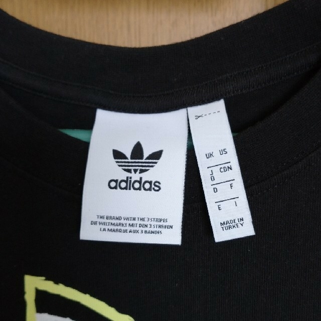 adidas(アディダス)のアディダスオリジナルスtシャツ メンズのトップス(Tシャツ/カットソー(半袖/袖なし))の商品写真