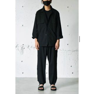 COMOLI - COMOLI 22ss 空紡オックスドローストリングパンツ blackの