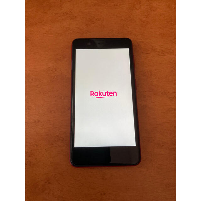 Rakuten(ラクテン)のrakuten mini レッド スマホ/家電/カメラのスマートフォン/携帯電話(スマートフォン本体)の商品写真