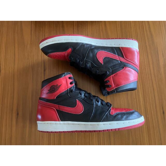 NIKE(ナイキ)のNike Air Jordan 1 High "Bred" 94年復刻 メンズの靴/シューズ(スニーカー)の商品写真