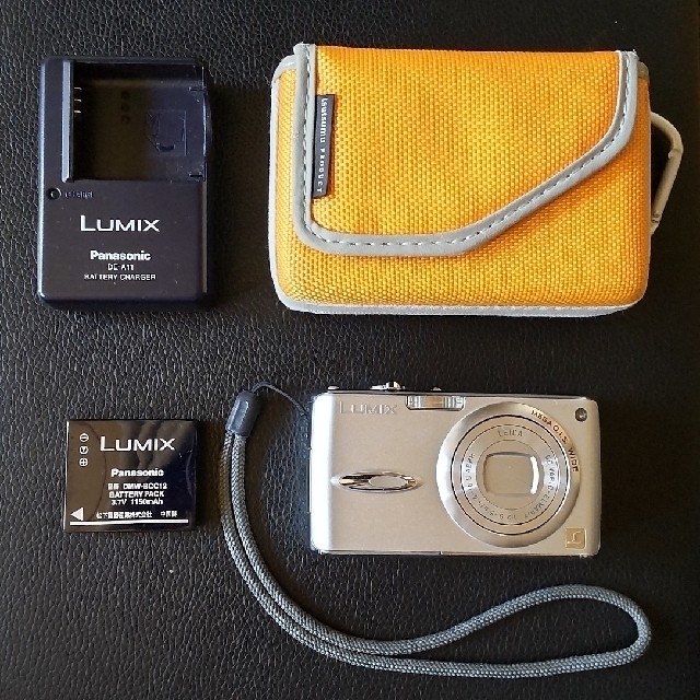 Panasonic(パナソニック)のLUMIX DMC-FX01 スマホ/家電/カメラのスマホ/家電/カメラ その他(その他)の商品写真