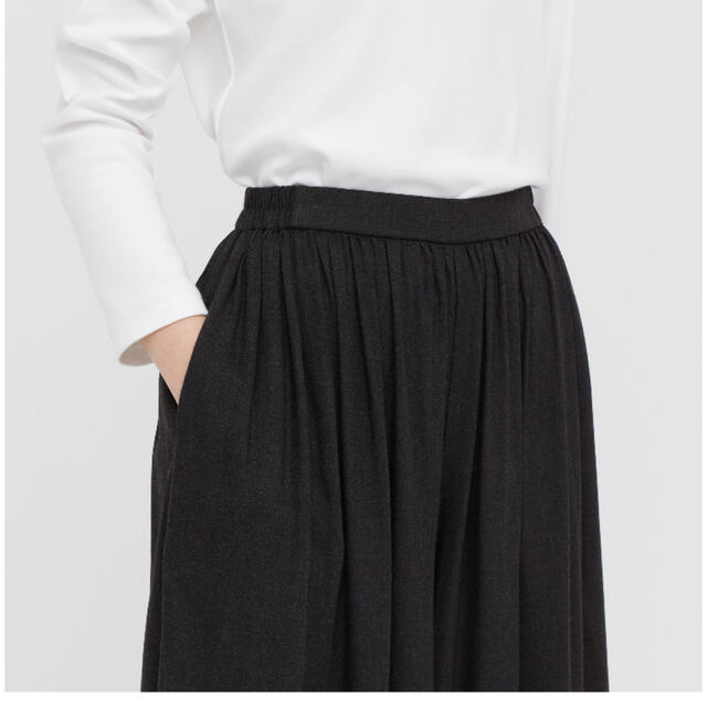 UNIQLO(ユニクロ)の【UNIQLO】ギャザースカートパンツ DarkGray Mサイズ レディースのスカート(ロングスカート)の商品写真