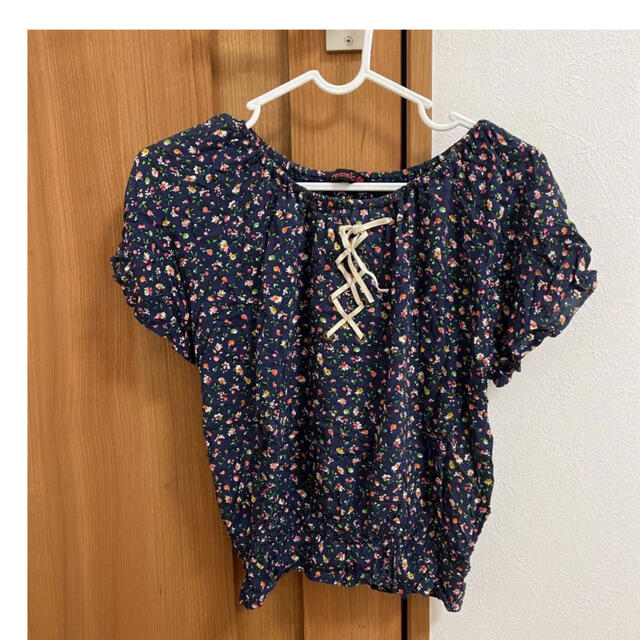 lovetoxic(ラブトキシック)の女の子　まとめ売り　140から150 キッズ/ベビー/マタニティのキッズ服女の子用(90cm~)(Tシャツ/カットソー)の商品写真