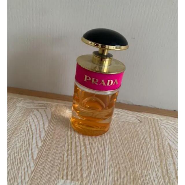 PRADA(プラダ)のPRADA キャンディ　オーデパルファム コスメ/美容の香水(香水(女性用))の商品写真