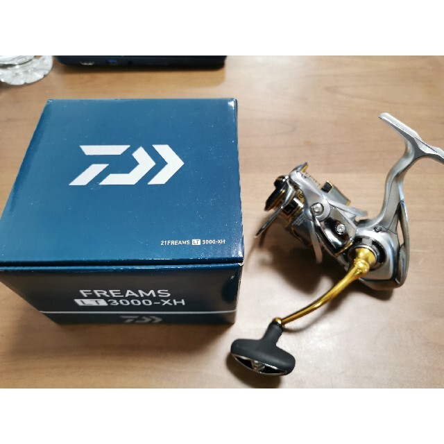 新品未使用 ダイワ 21 フリームスLT 3000 DAIWA