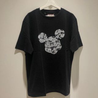 ゲス(GUESS)のGUESS Mサイズ ML2K7783DE ミッキー BLACK 新品未使用！(Tシャツ/カットソー(半袖/袖なし))