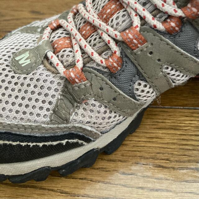 MERRELL(メレル)のメレル　モアブミッド　トレッキングシューズ　MERRELL  24cm スポーツ/アウトドアのアウトドア(登山用品)の商品写真