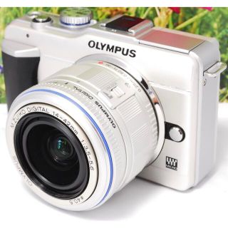 オリンパス(OLYMPUS)の❤初心者オススメ❤高画質・高機能❤軽量コンパクト ❤️オリンパス E-PL1(デジタル一眼)