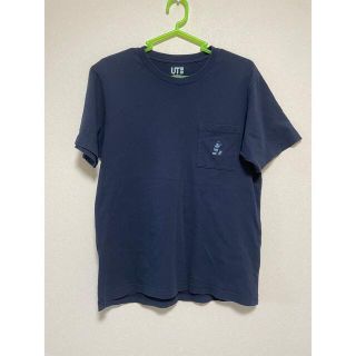 ユニクロ(UNIQLO)のユニクロ　UT ネイビー　Mサイズ　半袖 ディズニー　ミッキー(Tシャツ(半袖/袖なし))