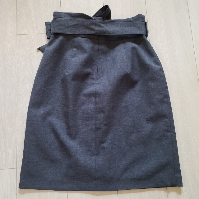 MISCH MASCH(ミッシュマッシュ)のMISCH MASCHリボンがかわいいスカート レディースのスカート(ひざ丈スカート)の商品写真