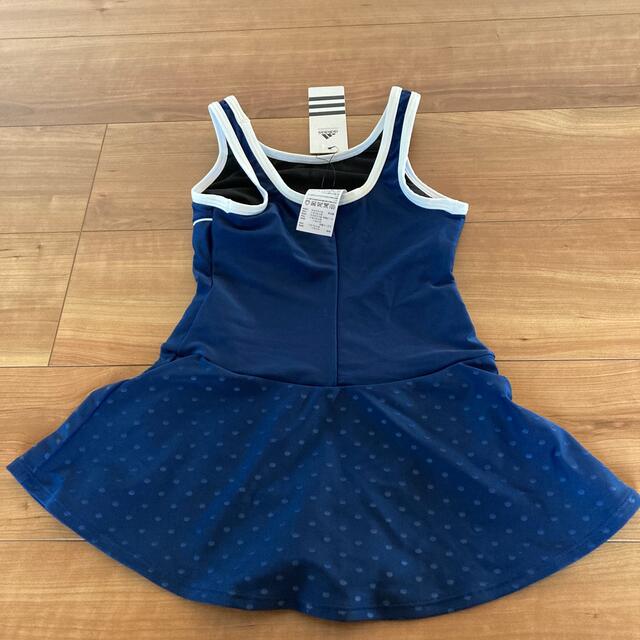 adidas(アディダス)のガールズ　スクール水着　140cm アディダス キッズ/ベビー/マタニティのキッズ服女の子用(90cm~)(水着)の商品写真