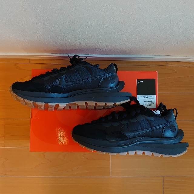 NIKE(ナイキ)のNIKE VAPORWAFFLE SACAI 28.5 ナイキ サカイ 10.5 メンズの靴/シューズ(スニーカー)の商品写真