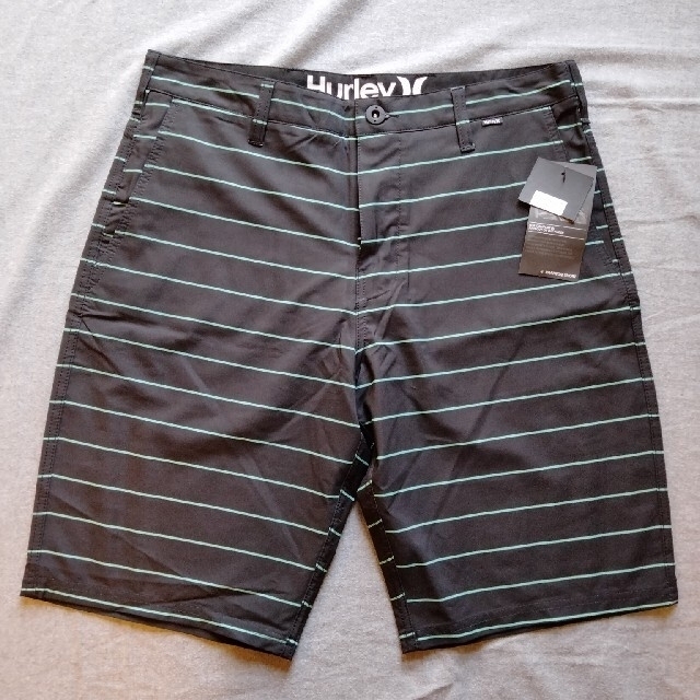 Hurley(ハーレー)の専用　3枚セット新品　Hurley　ハーフパンツ　32インチ　水陸両用 メンズのパンツ(ショートパンツ)の商品写真