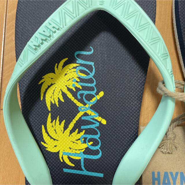 MAISON KITSUNE'(メゾンキツネ)の新品　メゾンキツネ×ハイアン　サンダル　サイズ42 メンズの靴/シューズ(サンダル)の商品写真