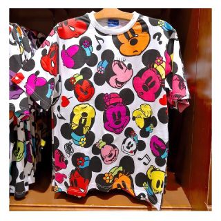 ディズニー カラフル Tシャツ レディース 半袖 の通販 100点以上 Disneyのレディースを買うならラクマ