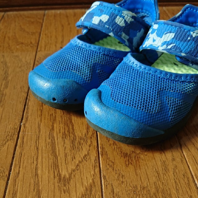【美品】ニューバランス サンダル 14.5cm キッズ/ベビー/マタニティのベビー靴/シューズ(~14cm)(サンダル)の商品写真