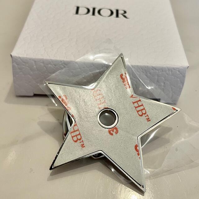 Dior(ディオール)の♥新品♥未使用♥DIOR♥スマホリング スマホ/家電/カメラのスマホアクセサリー(その他)の商品写真