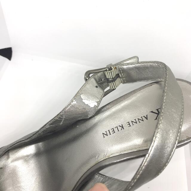 ANNE KLEIN(アンクライン)のAK Anne Klein アンクライン パンプス サンダル シルバー 22.5 レディースの靴/シューズ(ハイヒール/パンプス)の商品写真