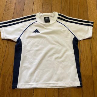 アディダス(adidas)のadidas アディダス プラティクスシャツ 110 美品 サッカー フットサル(Tシャツ/カットソー)