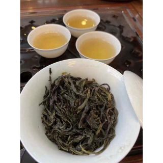 烏龍茶　鳳凰単叢　宋種黄梔香(茶)