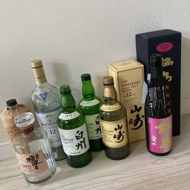 サントリー(サントリー)の山崎12年　白州　百年の孤独　響　MACALLAN 鍋島　空瓶 食品/飲料/酒の酒(ウイスキー)の商品写真