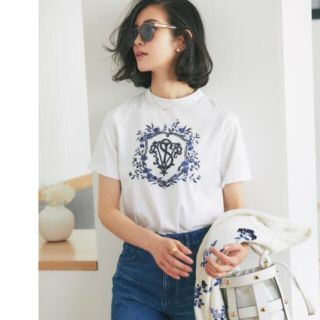 ドゥロワー(Drawer)の🎀rinrin様専用🎀　seventen エンブレムプリント Tシャツ(シャツ/ブラウス(半袖/袖なし))