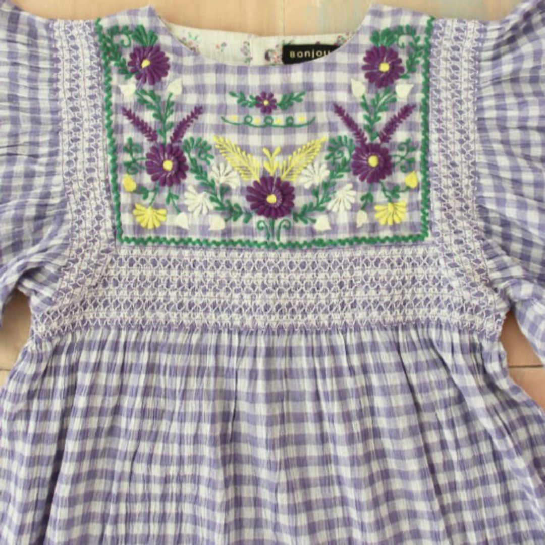 BONJOR ⭐︎ 刺繍ワンピース　8y キッズ/ベビー/マタニティのキッズ服女の子用(90cm~)(ワンピース)の商品写真