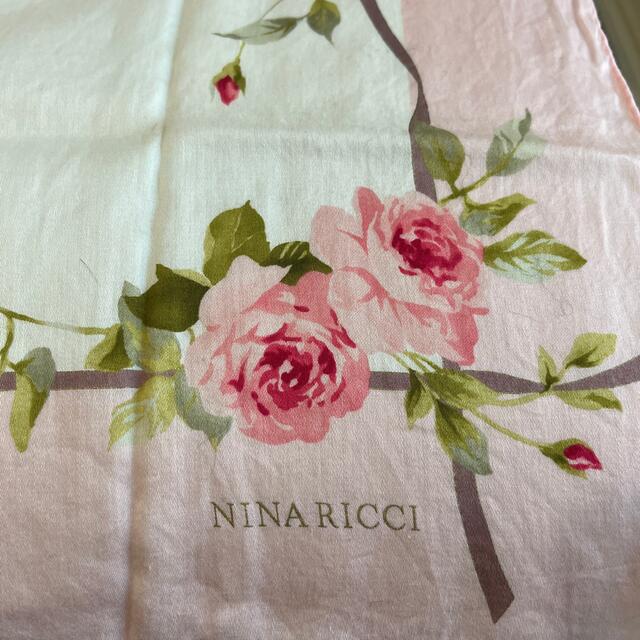 NINA RICCI(ニナリッチ)の美品♡ニナリッチ♡大判ハンカチ レディースのファッション小物(ハンカチ)の商品写真