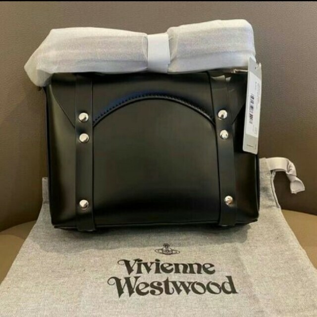 Vivienne Westwood(ヴィヴィアンウエストウッド)のヴィヴィアンウエストウッド　ショルダーバッグ レディースのバッグ(ショルダーバッグ)の商品写真