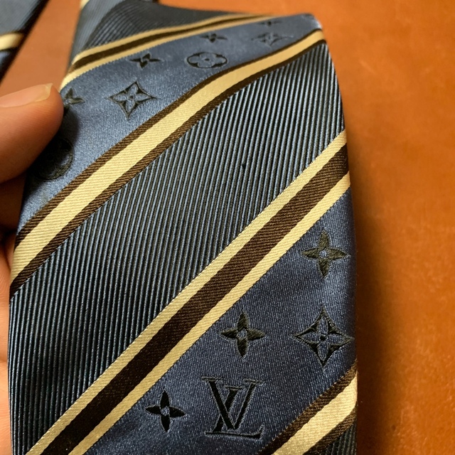 LOUIS VUITTON(ルイヴィトン)のネクタイ　ルイヴィトン メンズのファッション小物(ネクタイ)の商品写真