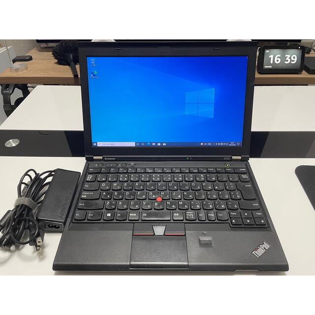 Lenovo ThinkPad X230Lenovo