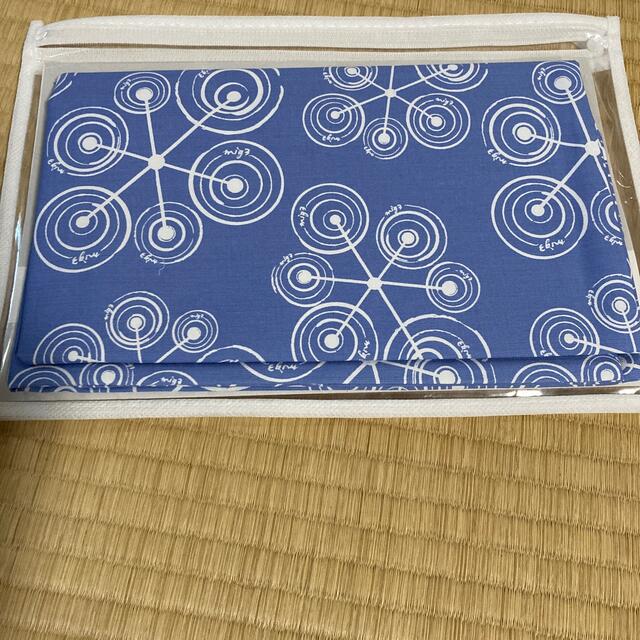 アライヴン ピローケース プラス エム | www.smartbox.com.sg