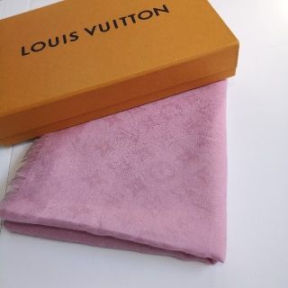 ルイヴィトン(LOUIS VUITTON)のLOUIS VUITTON ルイヴィトン フリンジストール ピンク(ストール/パシュミナ)