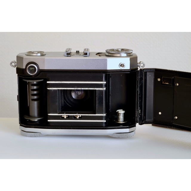 ZEISS IKON CONTESSA 35 銘機　美品・試写済