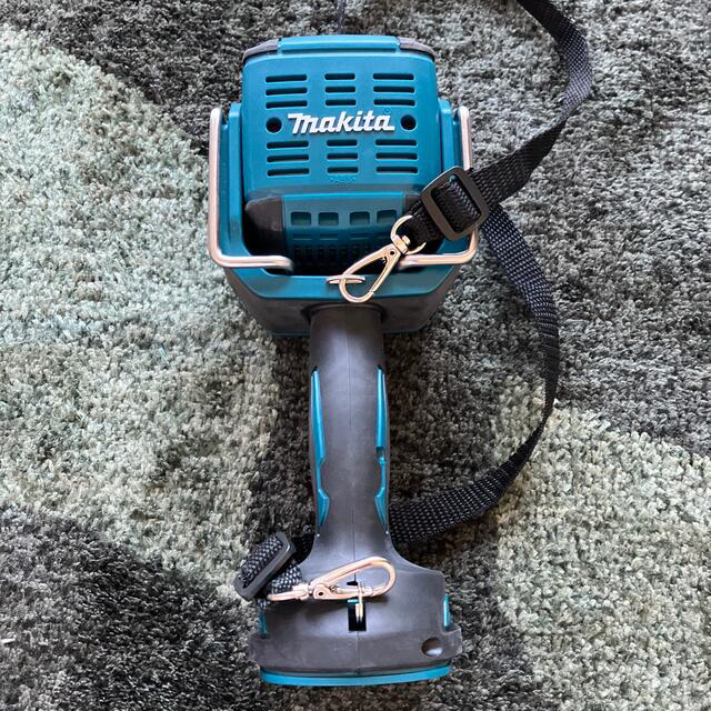 Makita 猫柳にゃんぞう様専用マキタmakita ML812 充電式LEDフラッシュライトの通販 by ☆あああ☆'s shop｜マキタ ならラクマ