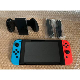 Nintendo Switch ラス1!美品・年製Switch本体+Joy Con+