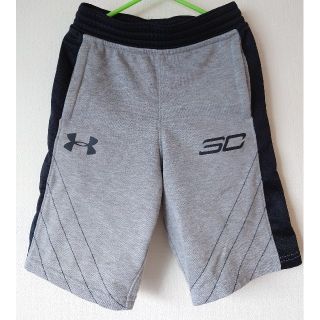 アンダーアーマー(UNDER ARMOUR)の《8/9限り☆お値下げ価格》アンダーアーマーキッズ　ショートパンツ(パンツ/スパッツ)